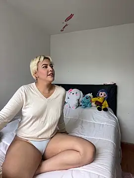 Dakota_Bailey's cam snapshot