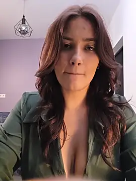 MiaRides19's cam snapshot