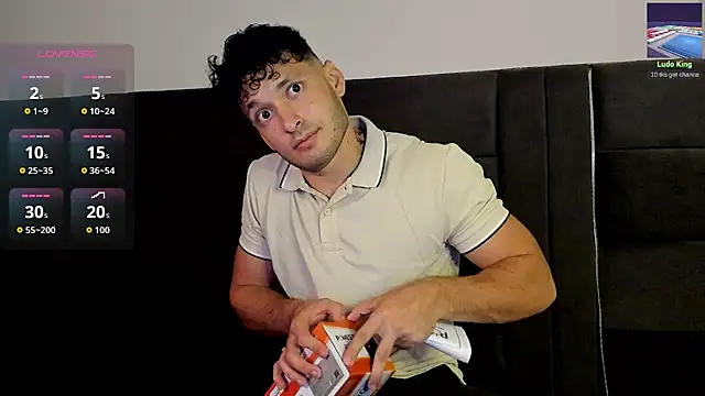 alejandro__2's cam snapshot