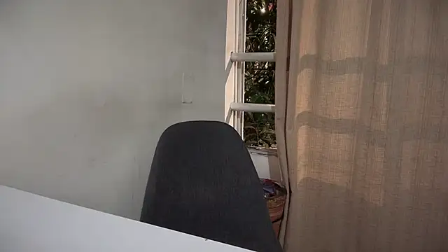 romeolovedark's cam snapshot