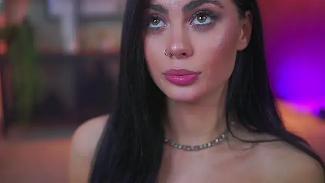 RavennaDArcy live sex cam