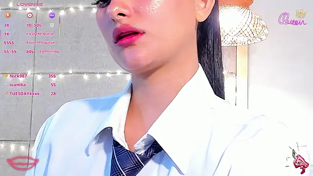 VioletHilton's cam snapshot