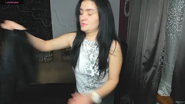 NataliDesire's cam snapshot