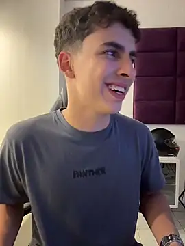 AdrianRinaldi's cam snapshot