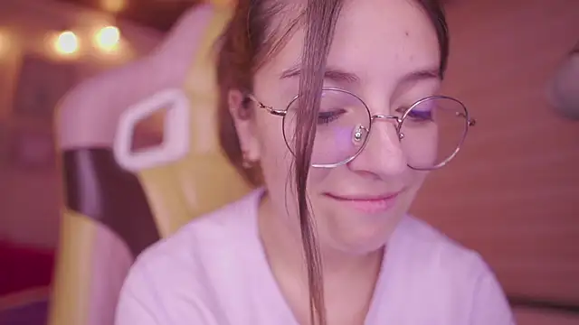 milly_kenner's cam snapshot