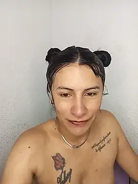 laurahotdirty's cam snapshot