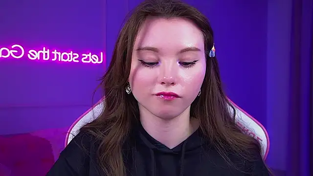 KeiraAsti live sex cam