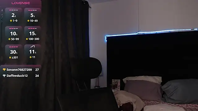 andrewmhilton_ live sex cam