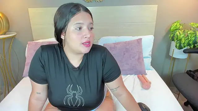 tamara99_'s cam snapshot