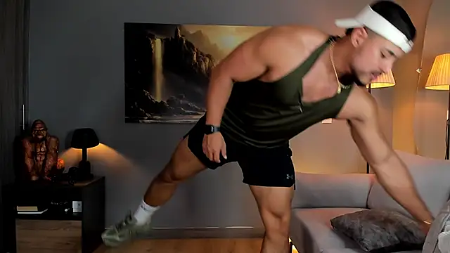 ApoloMakris's cam snapshot