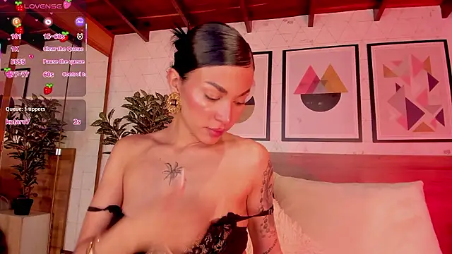 LunaRuso's cam snapshot