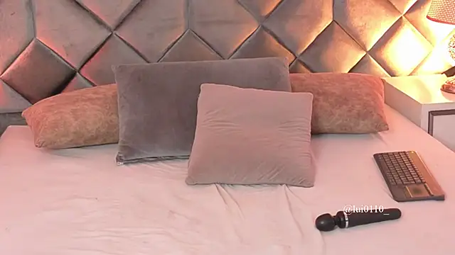 Luisa0110's cam snapshot