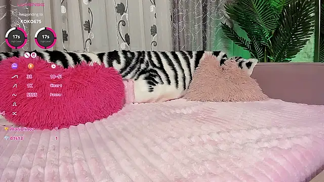 Adela26's cam snapshot