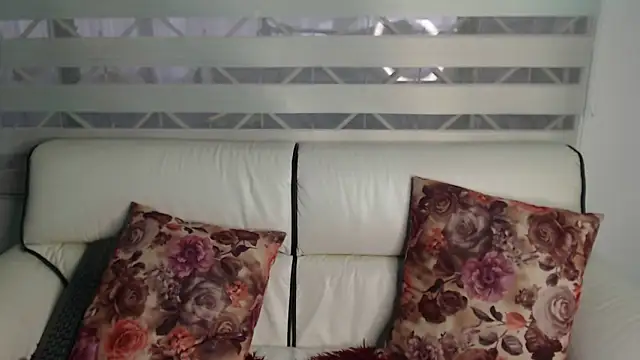 Noapino's cam snapshot