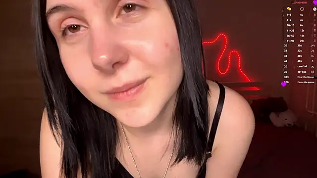 MyraLitterers's cam snapshot