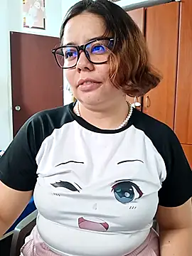 saenz_eymi's cam snapshot