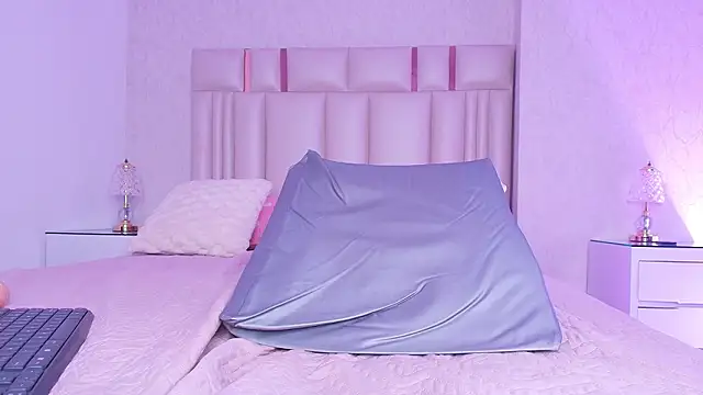 alanarose18 live sex cam