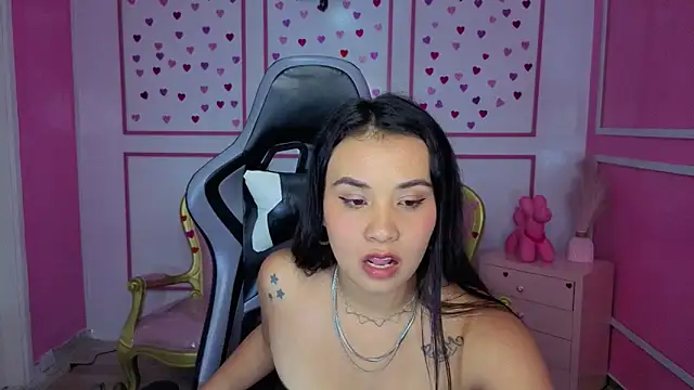 violettathonsom_t's cam snapshot