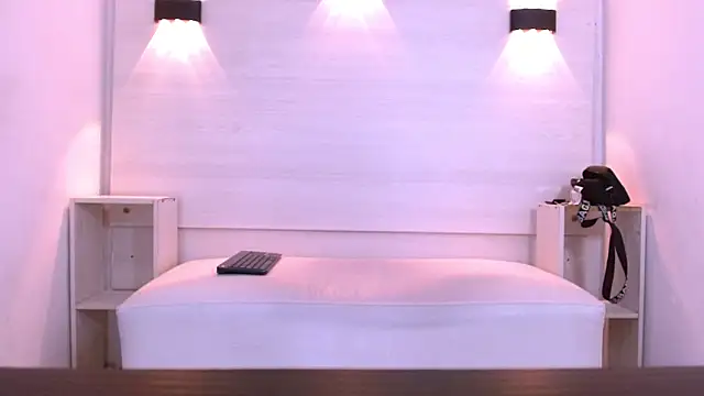 Alejandro_Max's cam snapshot