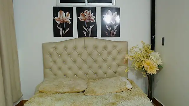 pinky_f00x's cam snapshot