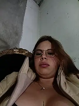 aurora_sky11's cam snapshot