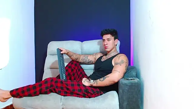 JUSTIN_FULLER1's cam snapshot