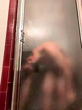 bear8t's cam snapshot