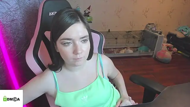 Crazy_forest_fairy's cam snapshot