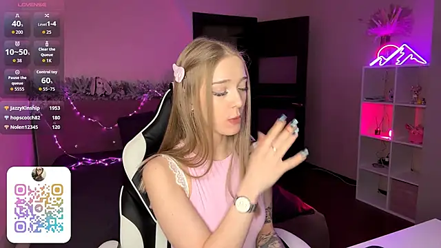 EvaPeace's cam snapshot