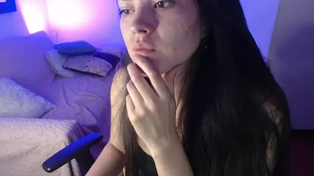 Sara_valderrama_'s cam snapshot