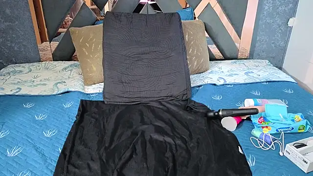 bianca_milfsexy's cam snapshot