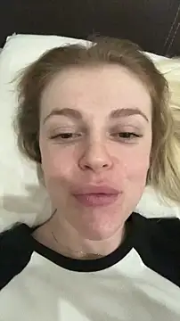 HarrietDart's cam snapshot