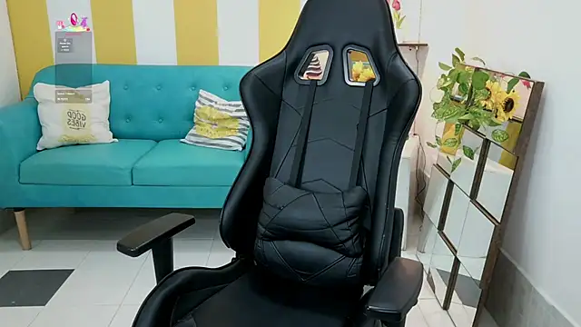 _alina_9's cam snapshot