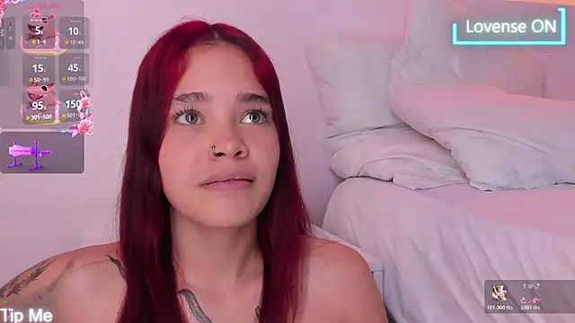 violeth_hill's cam snapshot