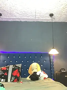 Salomon_koude live sex cam