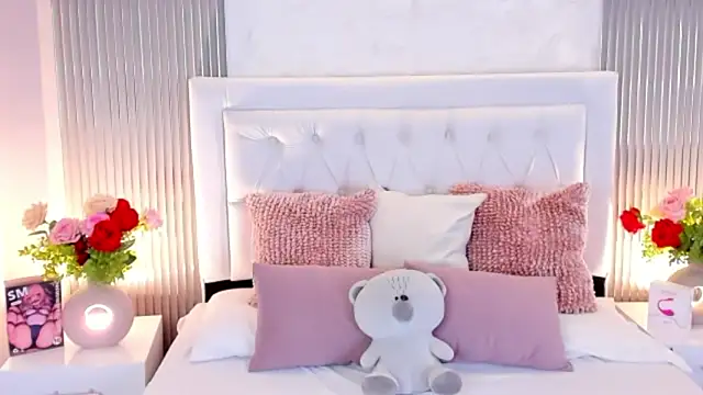 MelodySweetHoney's cam snapshot