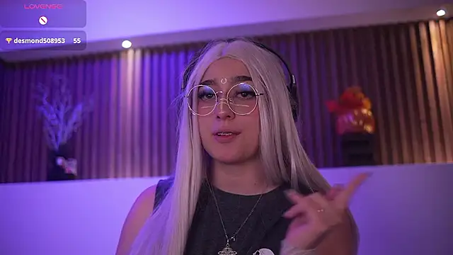 GabyRose9's cam snapshot