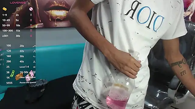 Rory_castro live sex cam