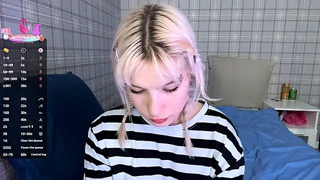 LolaDollyMur's cam snapshot