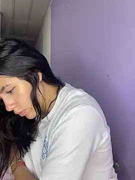 Marianahb-e's cam snapshot