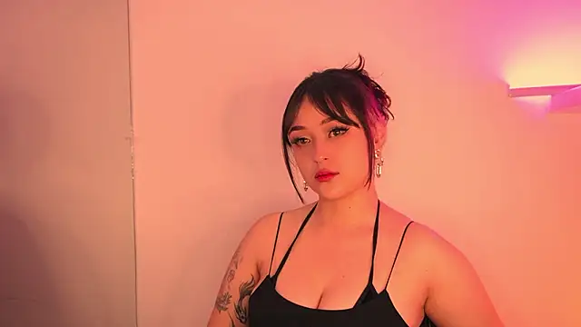 Gloomydoll live sex cam