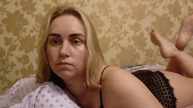 KityGold255's cam snapshot