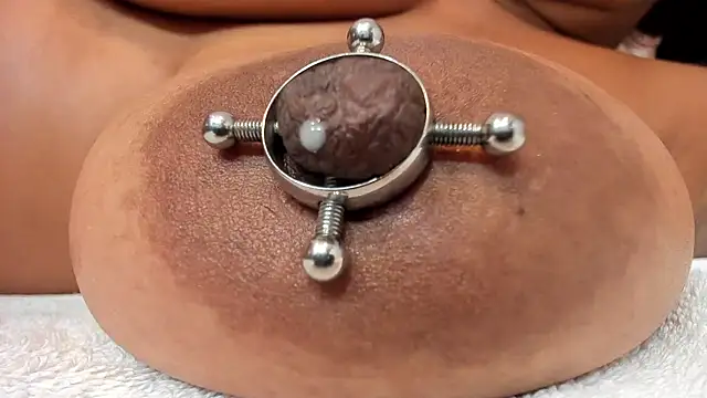 zara_lopez's cam snapshot