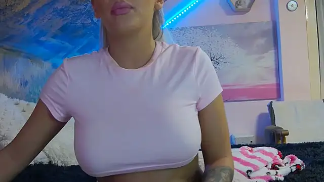 Puszedli's cam snapshot