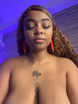 pamela_west's cam snapshot