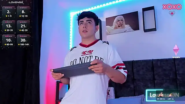 nolan_twink1 live sex cam