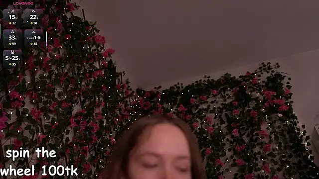 Petite_Polly live sex cam