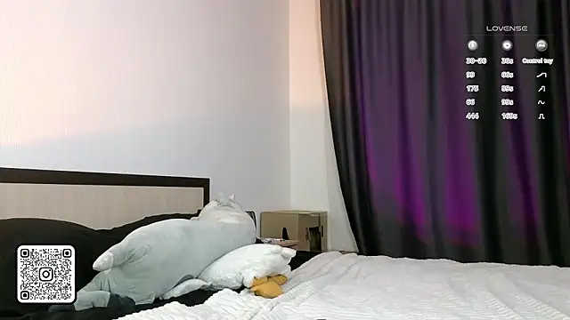 miaumiau_Mia's cam snapshot