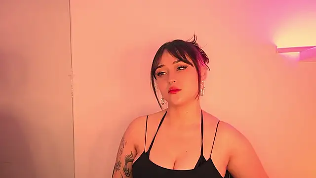 Gloomydoll's cam snapshot