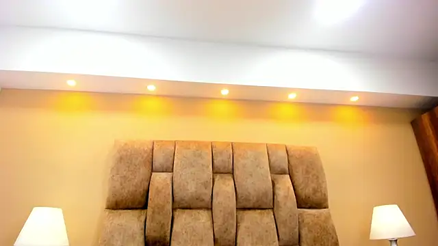 MiiaHot's cam snapshot